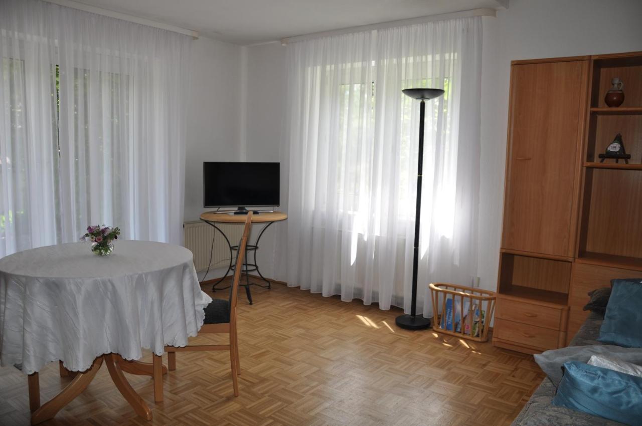 Ferienwohnung Fischer Meersburg Bagian luar foto